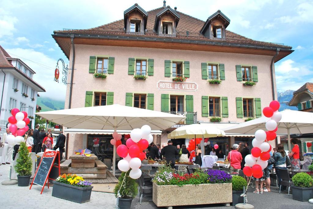Hotel De Ville Chateau-d'Oex Bagian luar foto